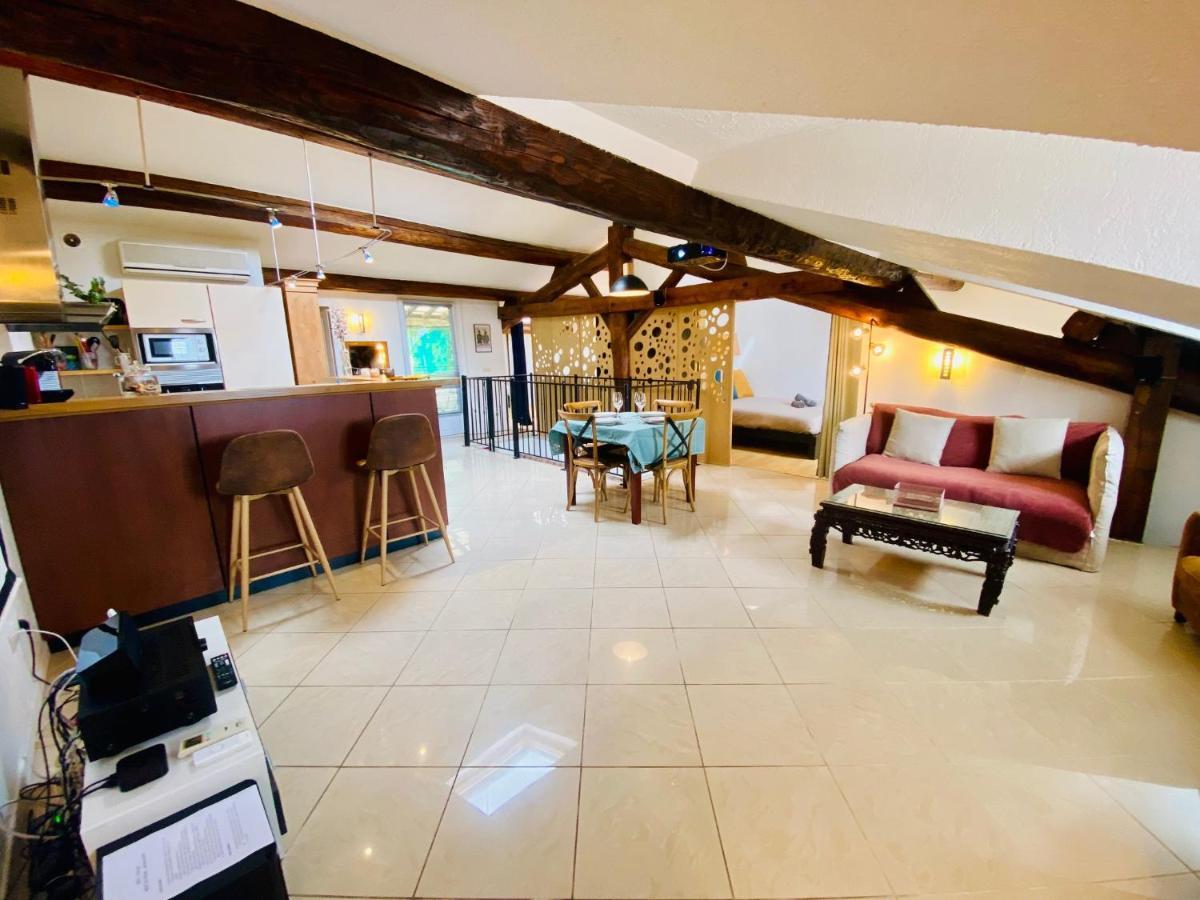 Appartamento "Gigi" Superbe loft en plein coeur de Sète - terrasse Esterno foto